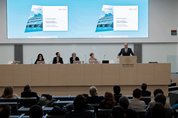 Giovanni Lozza presenta i risultati del dipartimento di Energia