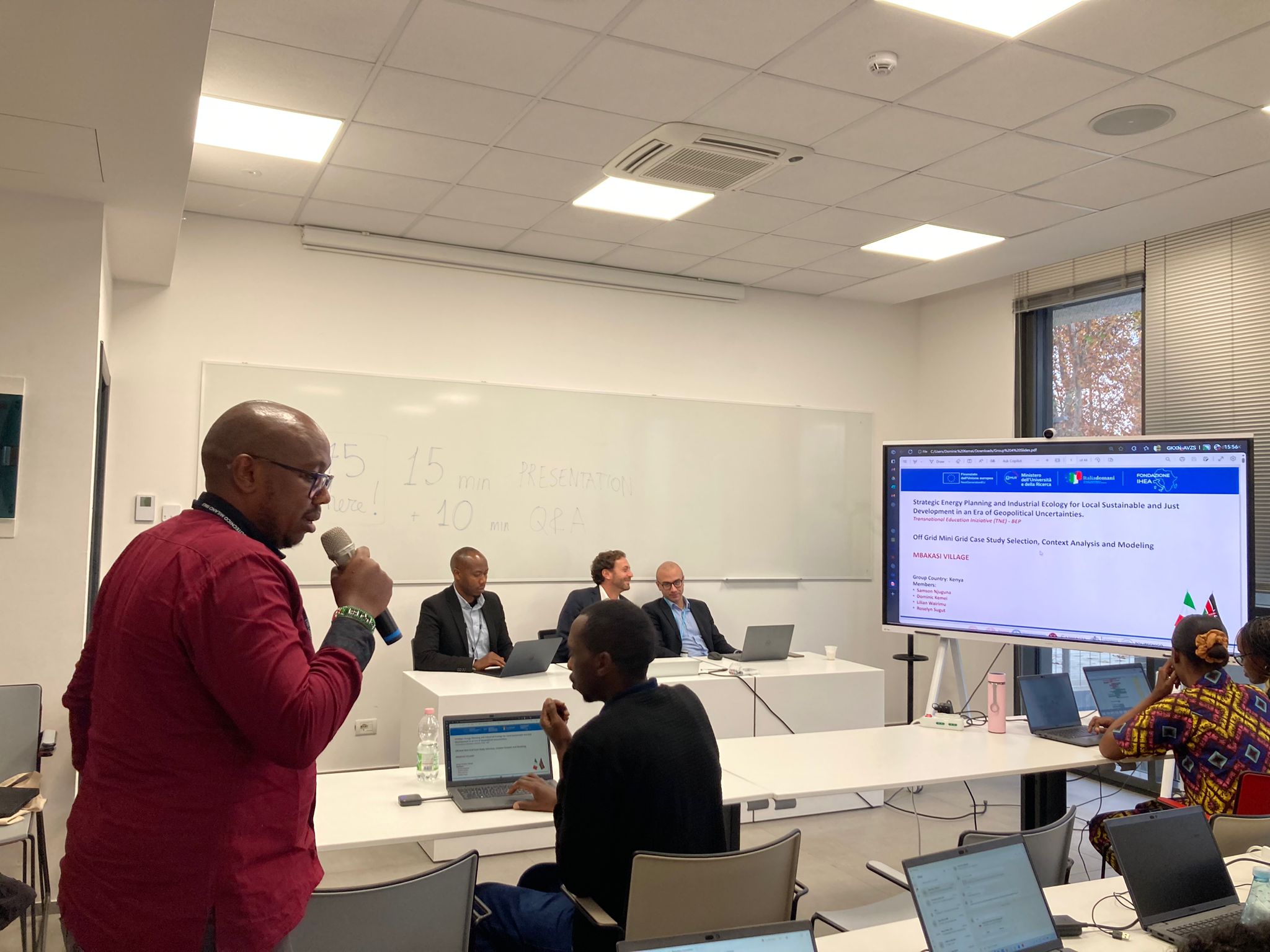 PHOTO-2025-11-21-10-36-38